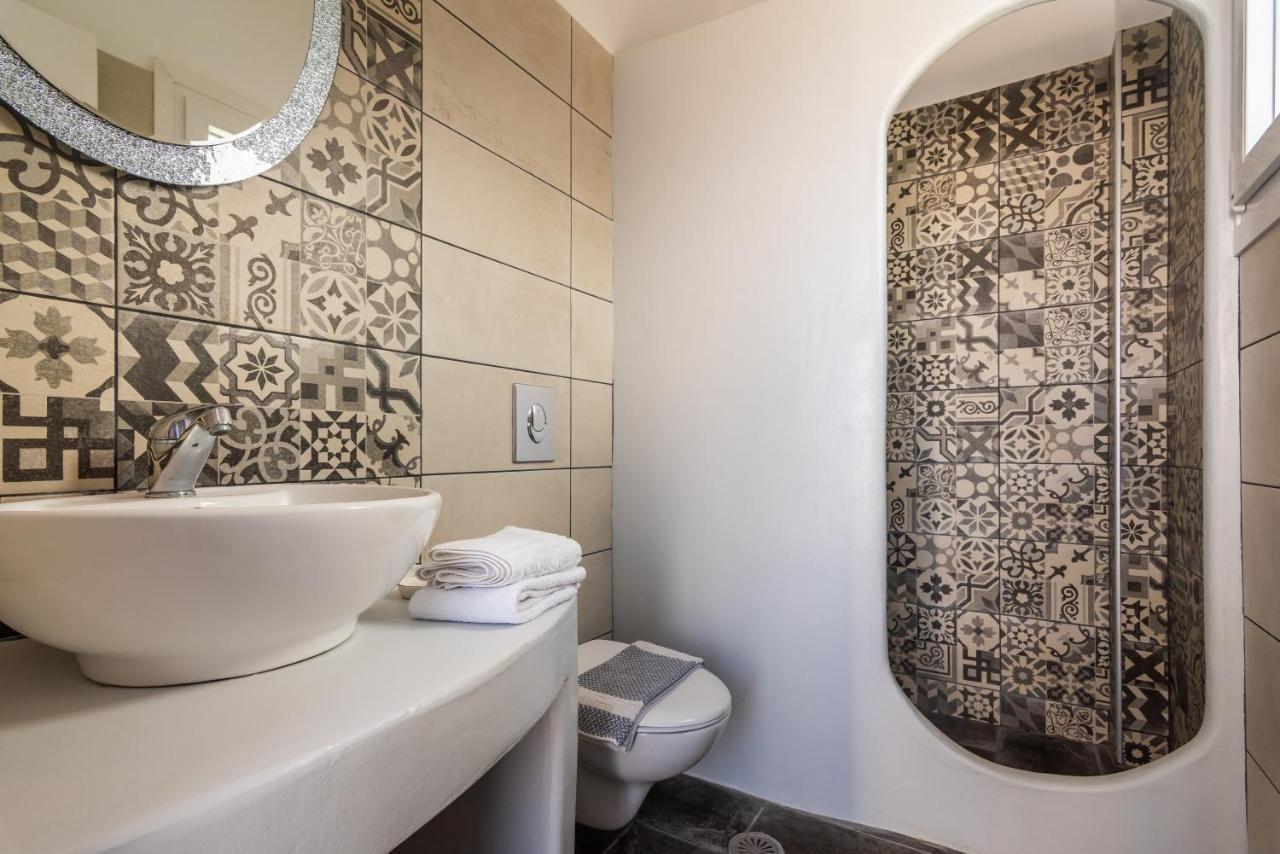 Polyegos View Hotel Pollonia ภายนอก รูปภาพ
